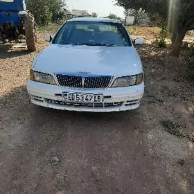 Nissan Maxima 1996
