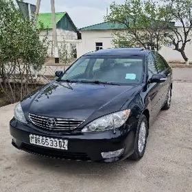Toyota Camry 2005