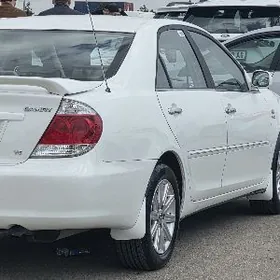 Toyota Camry 2004