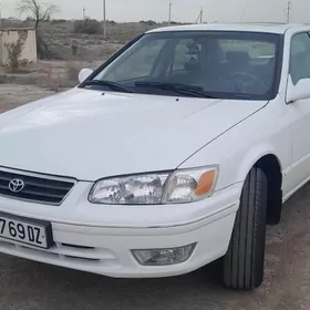Toyota Camry 1997