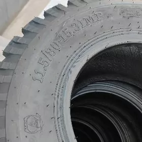 Traktor Teker 11.5/80-15.3