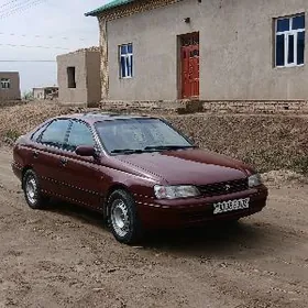 Toyota Carina 1996