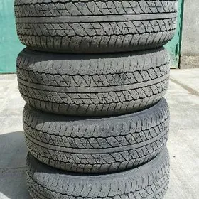 Dunlop 265 60 18