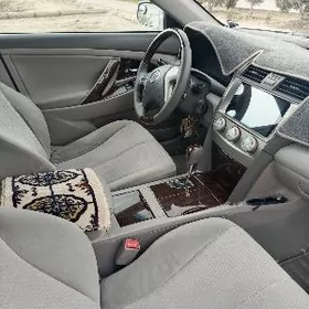 Toyota Camry 2010