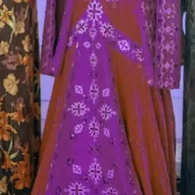 продается платье