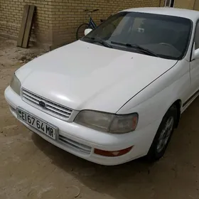 Toyota Corona 1993