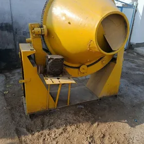 Бетон мешалка 05куб