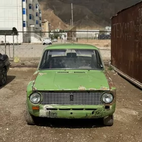 Lada 2104 1984