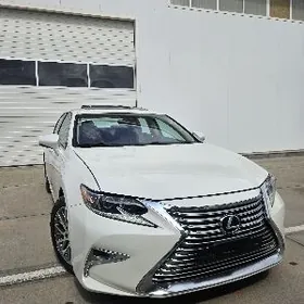 Lexus ES 350 2018