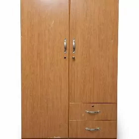 Компактный шкаф для одежды — п