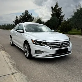 Volkswagen Passat 2021