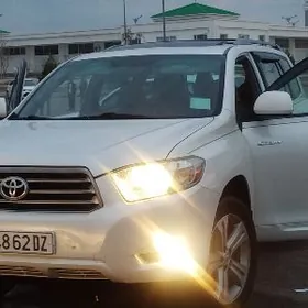 Toyota Highlander 2010