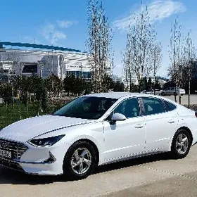 Hyundai Sonata 2021