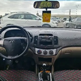 Hyundai Elantra 2010