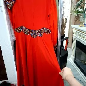 Tafta koynek elkesde