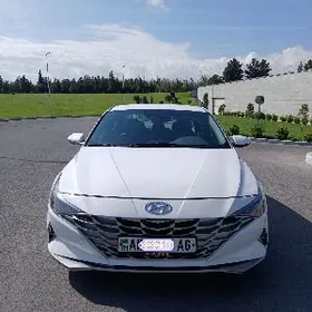 Hyundai Elantra 2021
