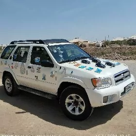 Nissan Pathfinder 2001