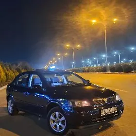 Opel Astra 1998