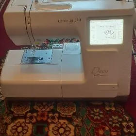 Janome. Bernetta.