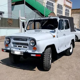 UAZ 469 1990