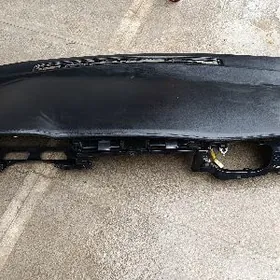 Corolla tarpeda 2014