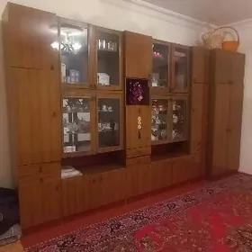 Мебел гарнатурь