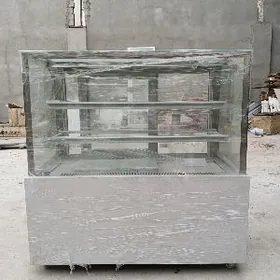 Холодильник ветрина