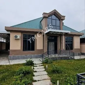 Аннау, 8 соток, Дом с Мансард