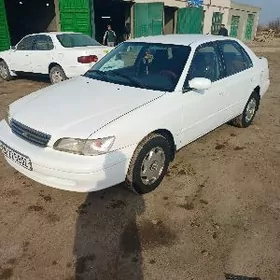 Toyota Corona 1998