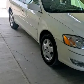 Toyota Avalon 2003