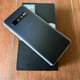 Samsung S10 8/128 2 sim