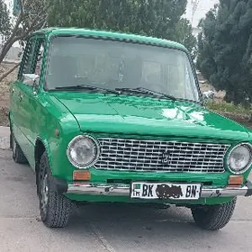 Lada 2104 1980