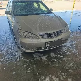 Toyota Camry 2003