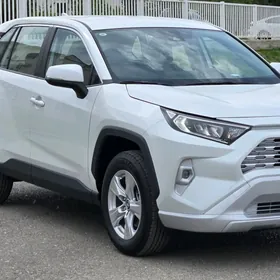 Toyota RAV4 2025