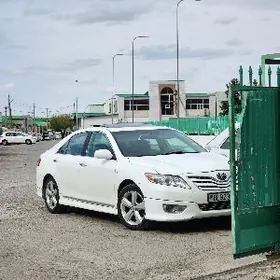 Toyota Camry 2008