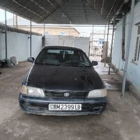 Toyota Carina 1995