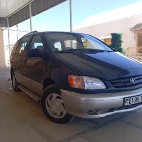 Toyota Sienna 2002