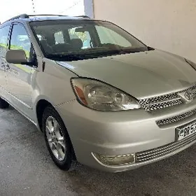 Toyota Sienna 2005