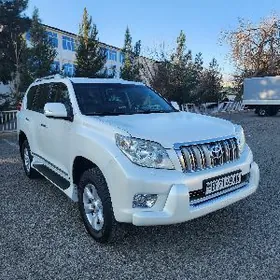 Toyota Land Cruiser Prado 2012