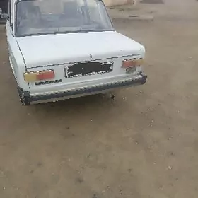 Lada 2104 1980