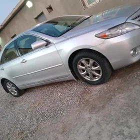 Toyota Camry 2011