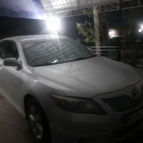 Toyota Camry 2011