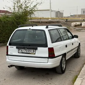 Opel Astra 1993
