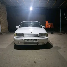 Opel Vectra 1989