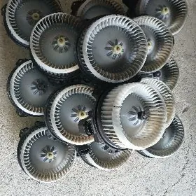 Salon wintilyatyr Tayota.