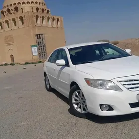 Toyota Camry 2011