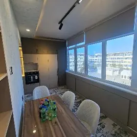 МИР 2/2 УЛ.ЛЕНИНА 4-КОМНАТЫ