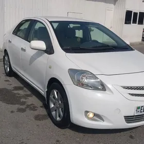 Toyota Yaris 2010