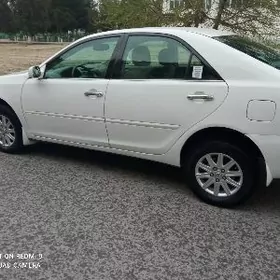 Toyota Camry 2005