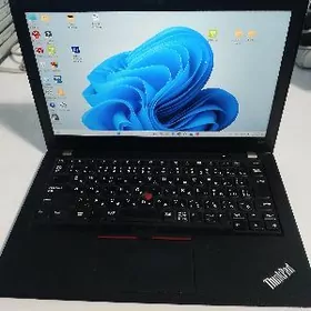 lenevo core i7 8 pok